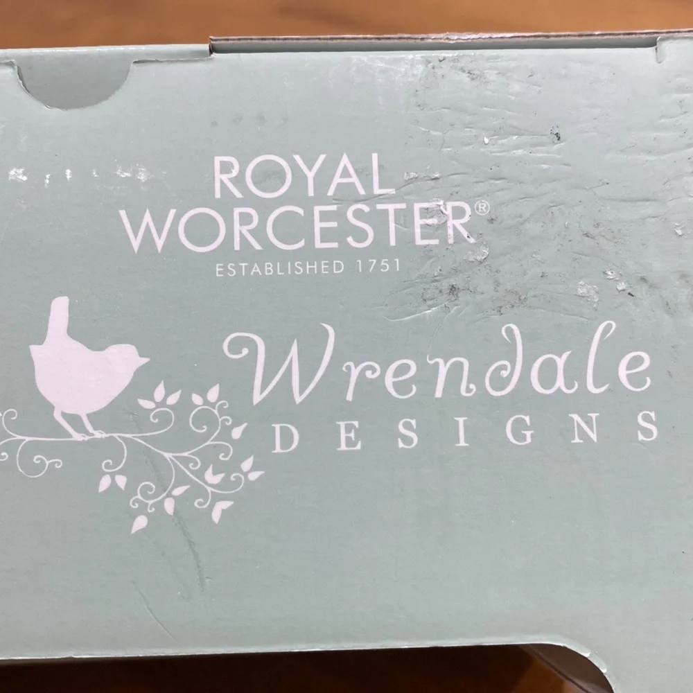 NWT. Royal Worcester, mug and coaster set. - Picture 6 of 8